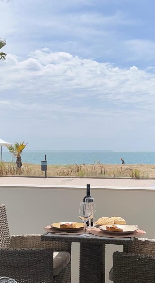 Windsurf Beach Front Torre Grande Eksteriør billede